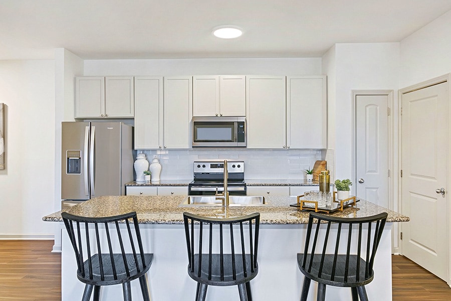Chancery Village Apartments and Townhomes Image 16