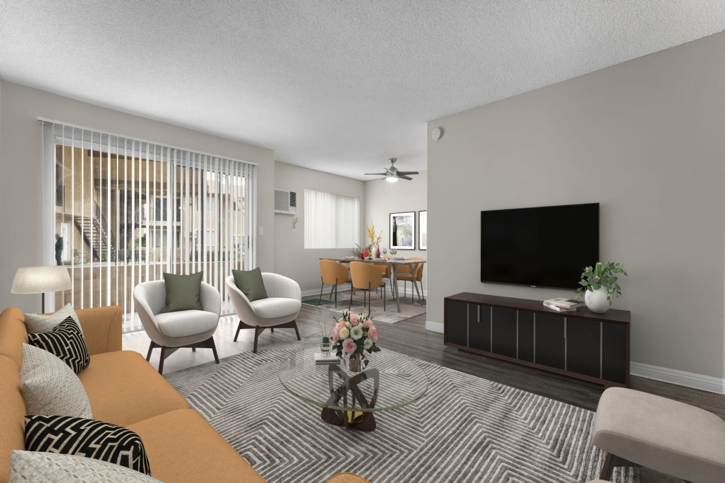 Racquet Club Apartments Image 32