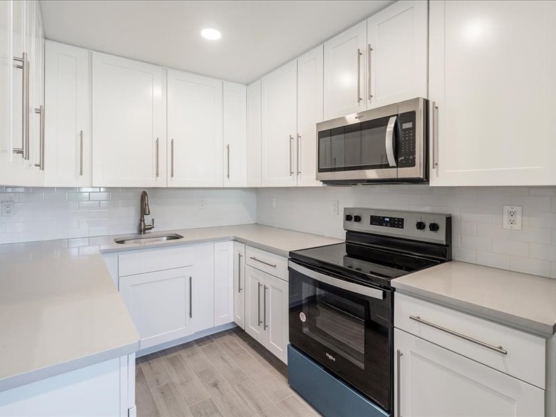 48 Roseland Avenue Image 23