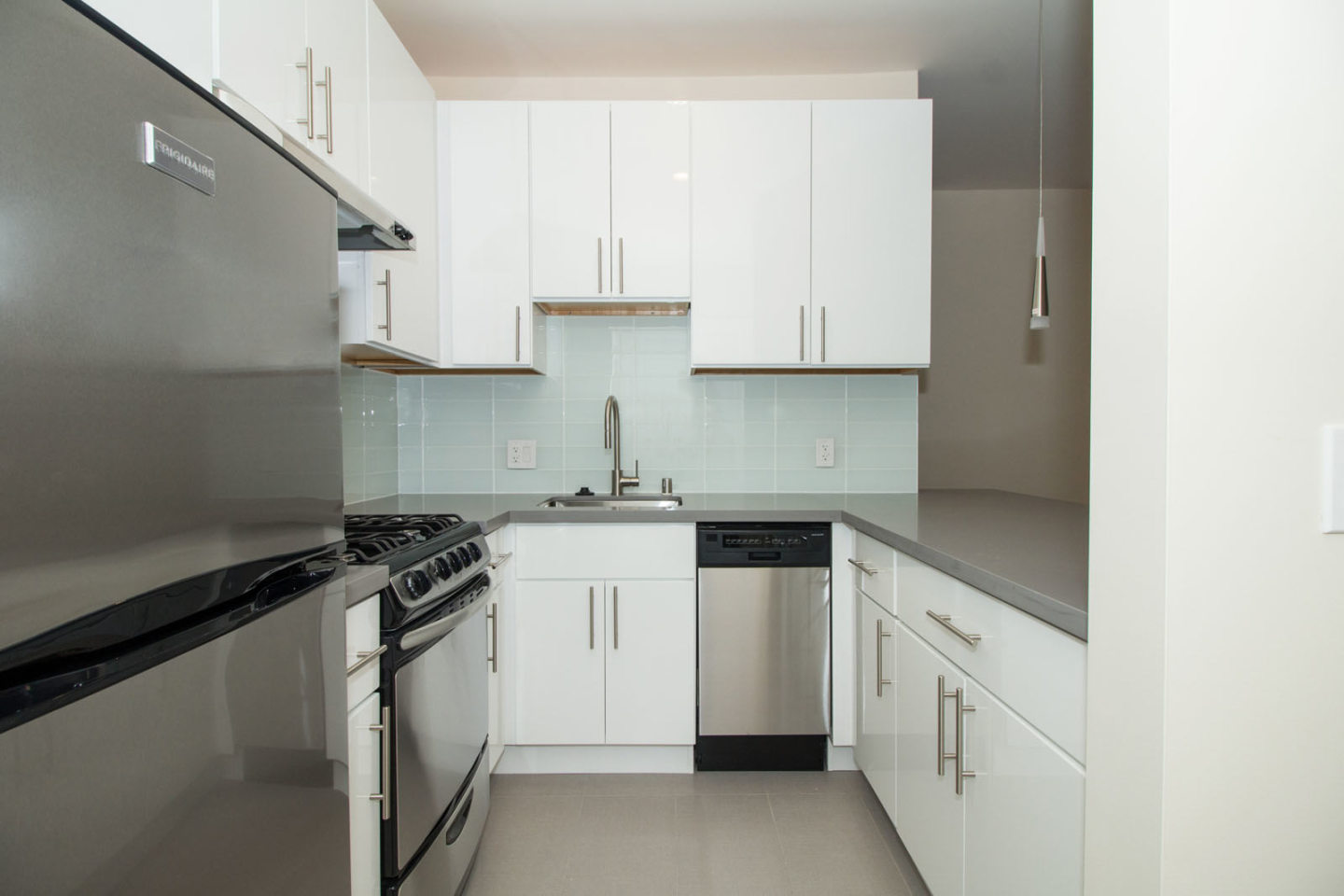 1424 Polk Image 8