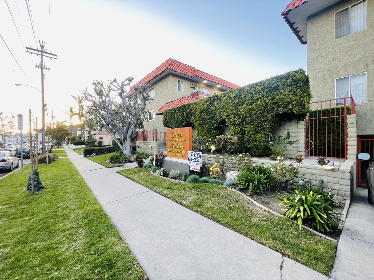 10535 Rose Avenue Image 3