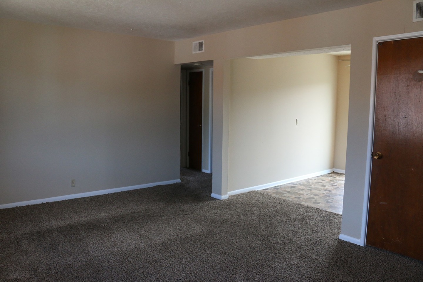 Southroads Apartments Image 8