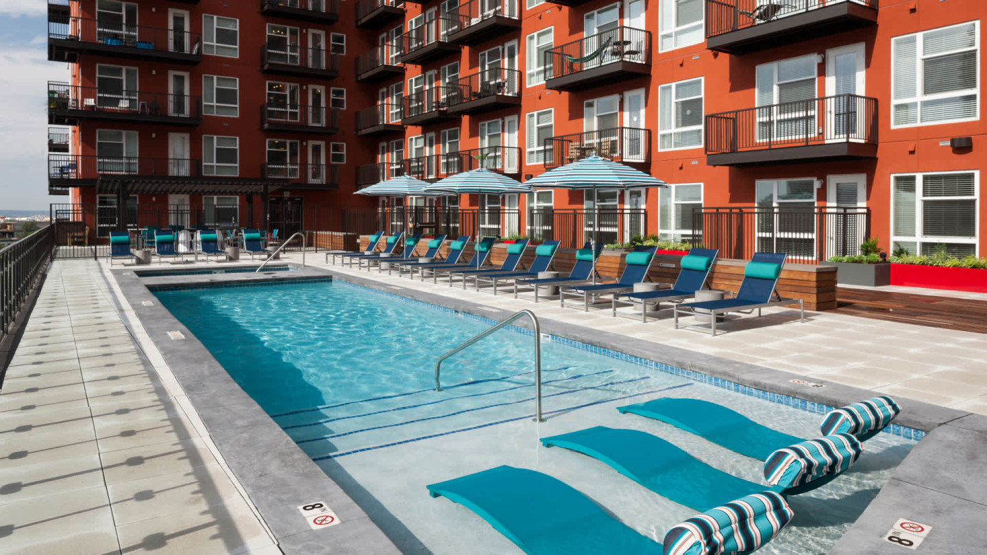 Radius Uptown Apartments Image 34