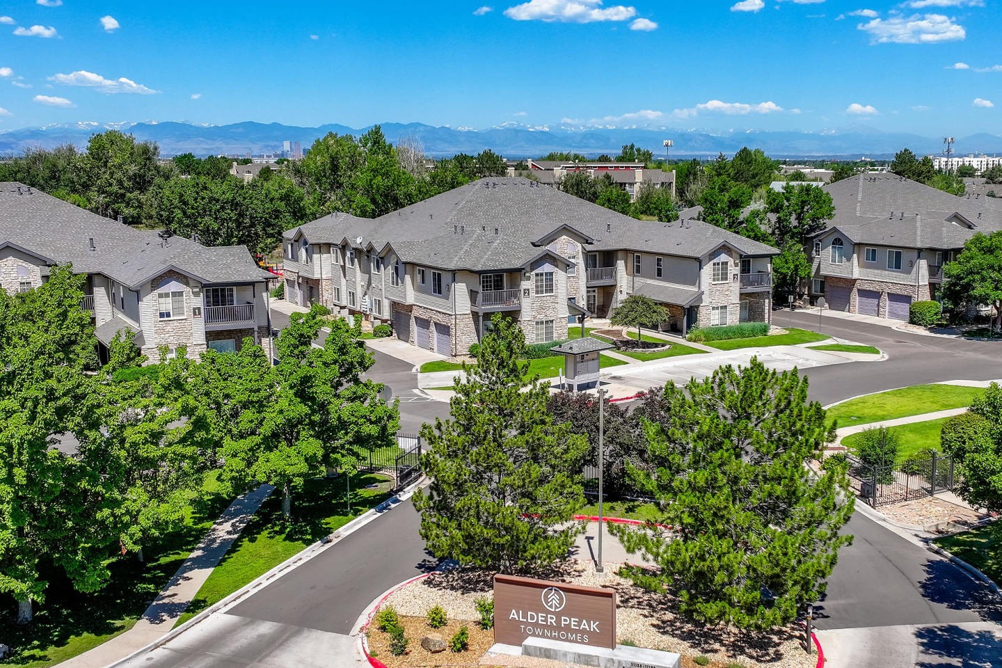 Alder Peak Townhomes Image 44
