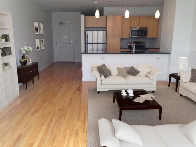 Miller and Rhoads Residences Image 12