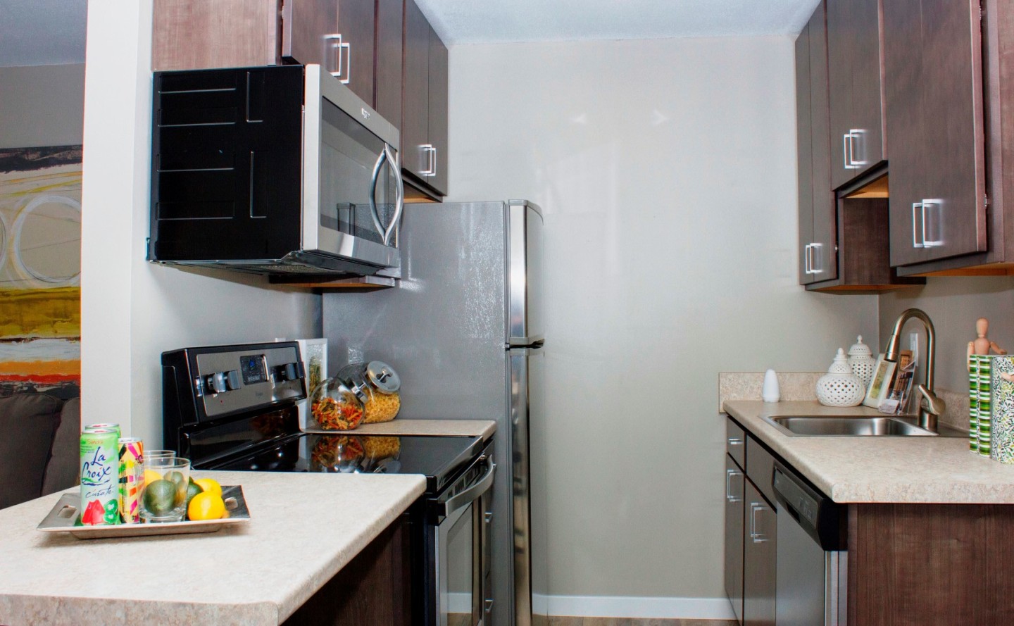 410 Apartments Image 6
