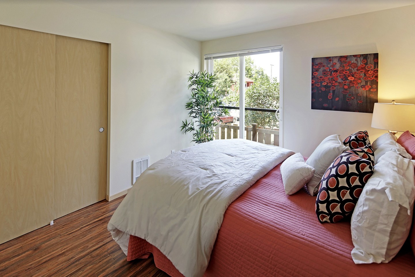 Glendale Apartments Image 6