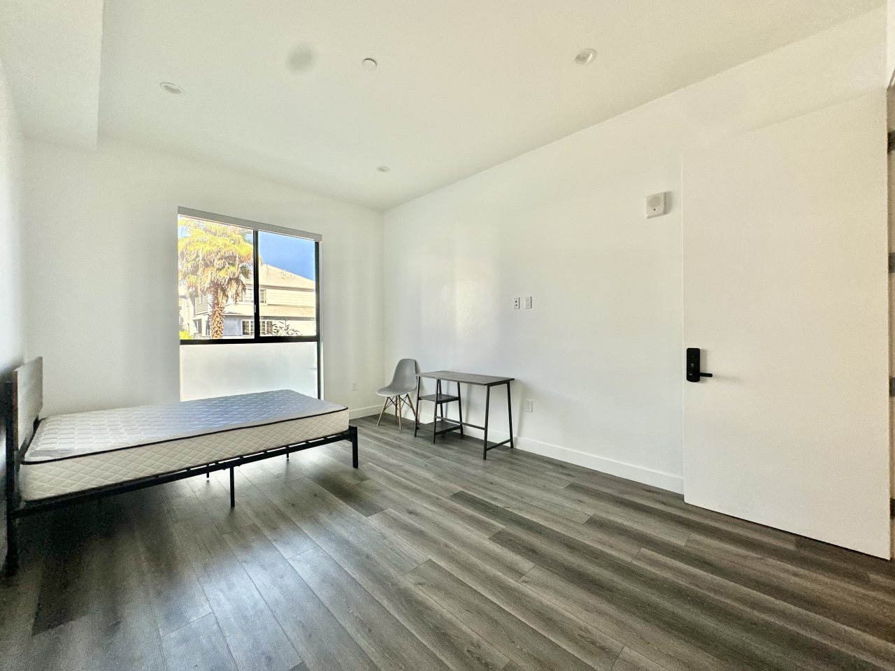 1751 Malcolm Ave - Student Housing Image 10