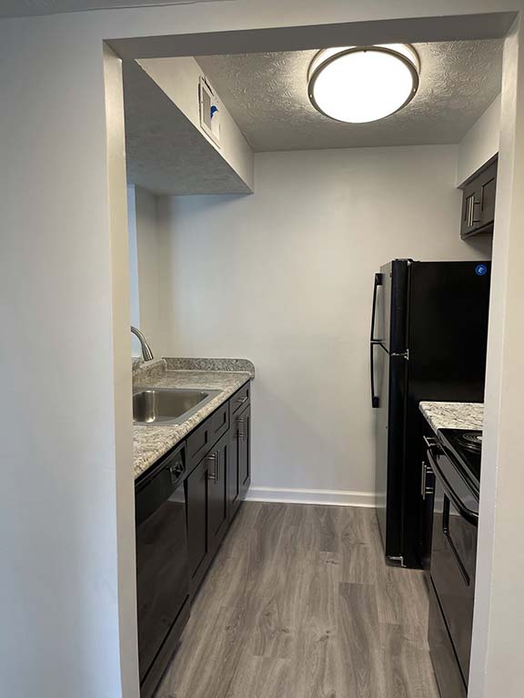 Camelot East Apartments Image 19