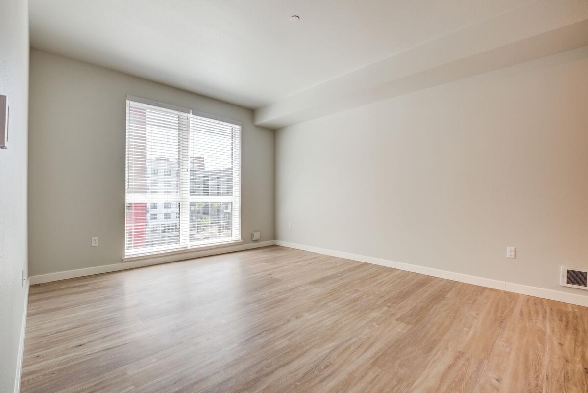 Rowhaus Apartments Image 9