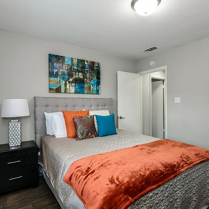 The Cove Apartment Homes Image 7