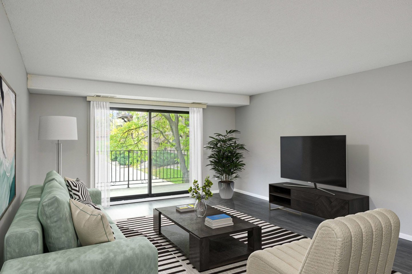 Laurel West End Image 3