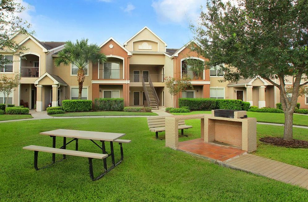 Las Palmas Apartments Image 13
