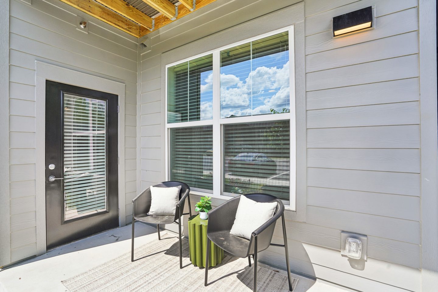 The Pullman Luxury Apartment Homes Image 104
