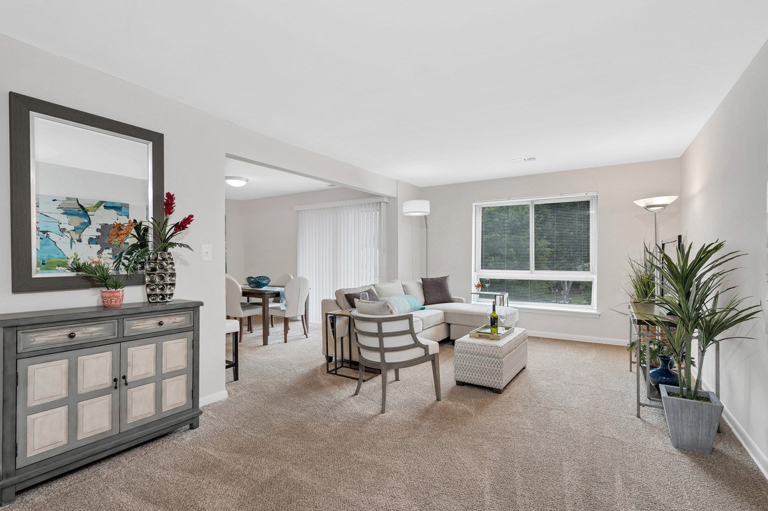 Hermitage Square Apartments Image 1
