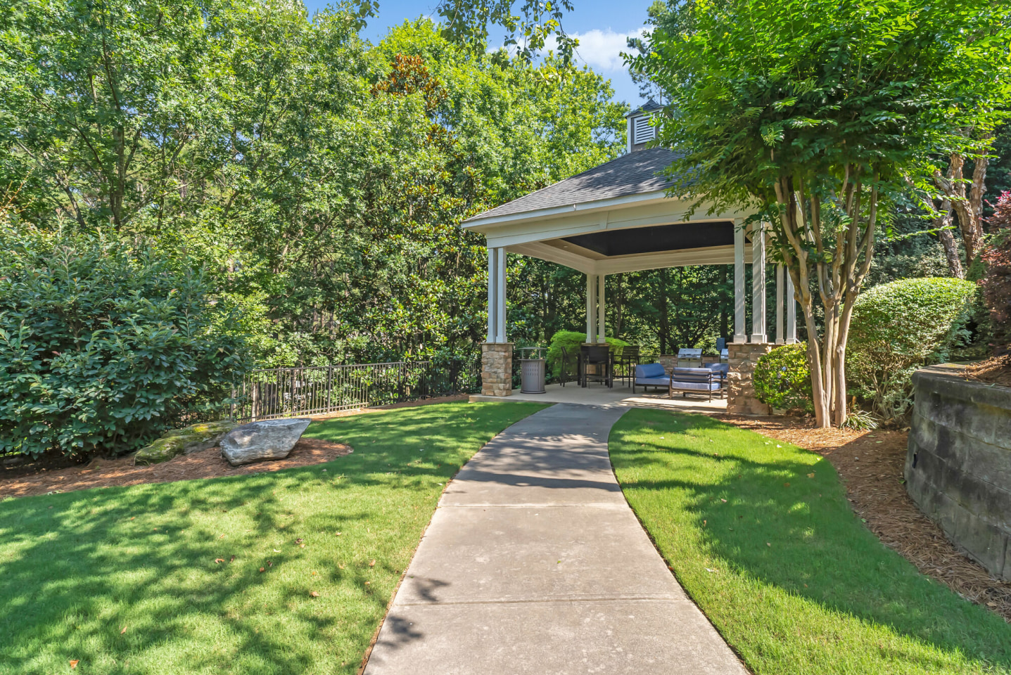 Reserve at Lenox Park Apartments Image 46