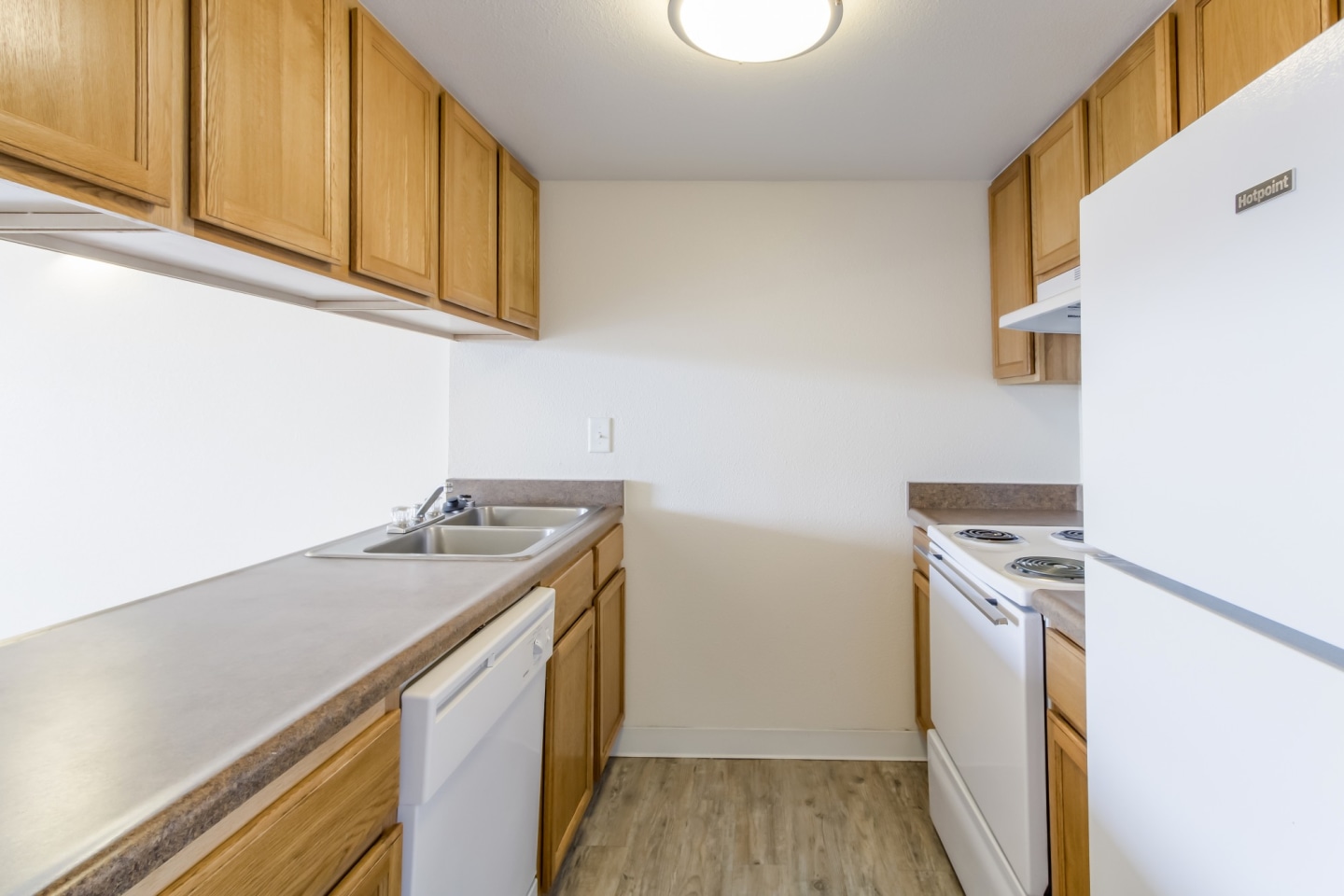 The Crossing Apartment Homes Image 11