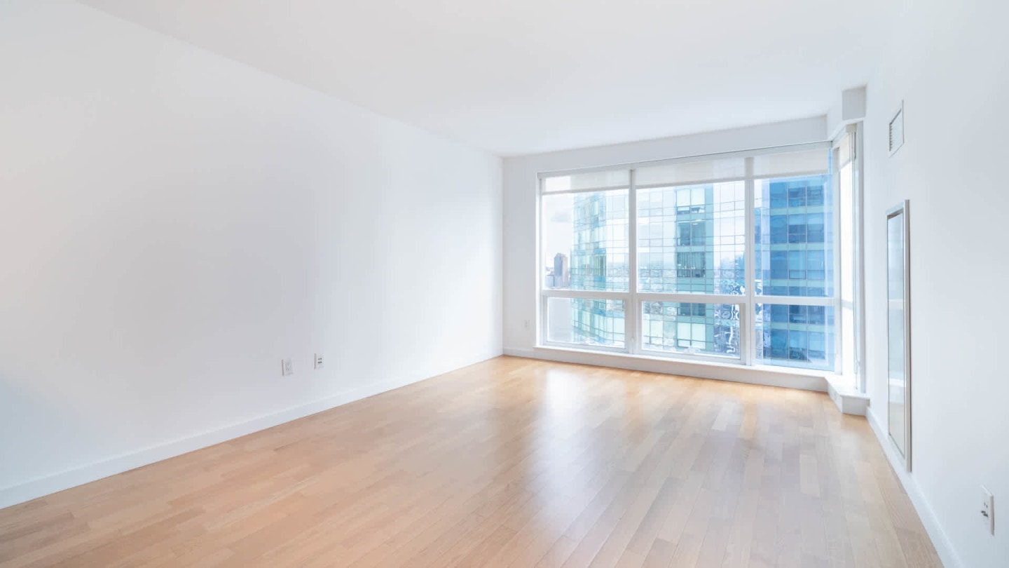 70 Greene Image 23
