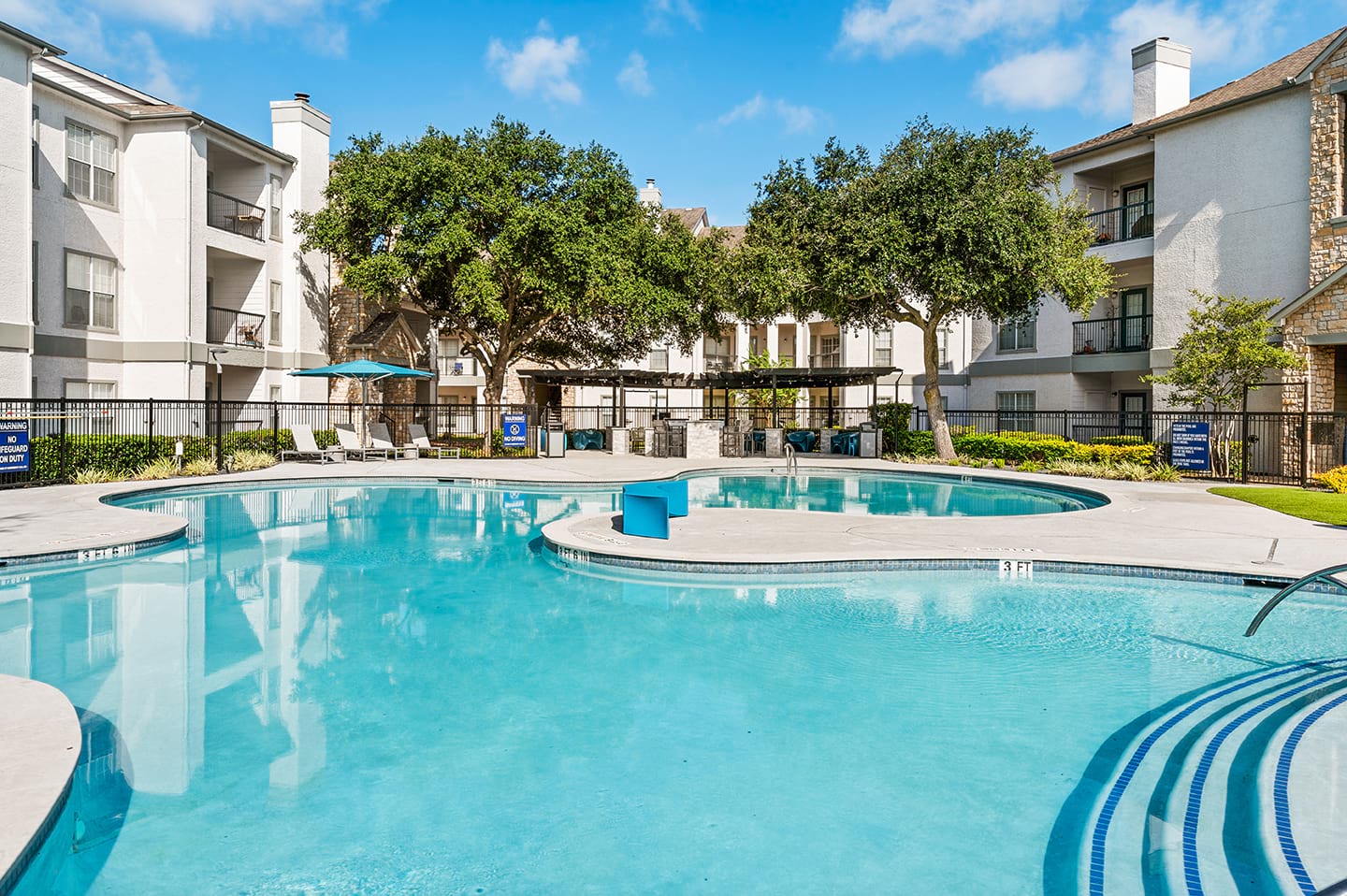 Cortland West Houston Image 4