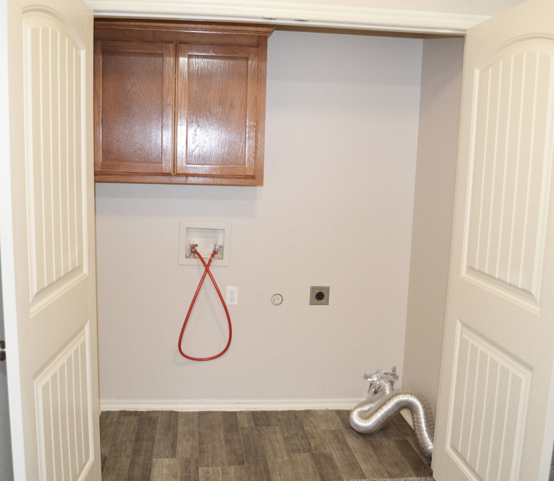 Sydney Court Townhomes Image 10