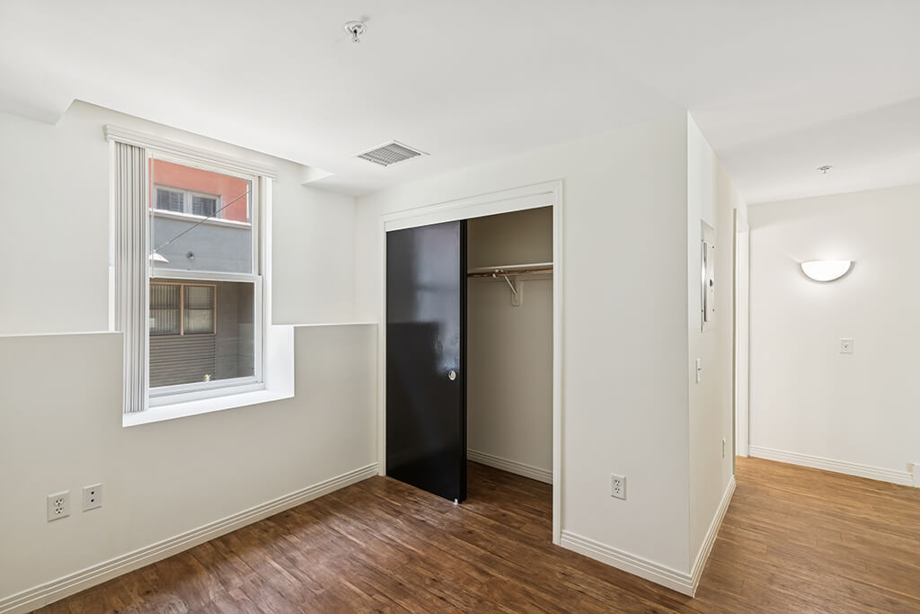 Haven at Del Mar Station Apartments Image 9