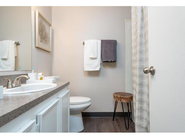 West End Apartments Image 30