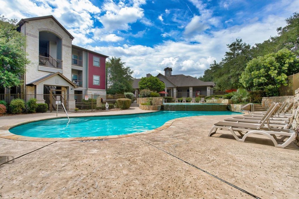 Vistas of Vance Jackson Apartments Image 19