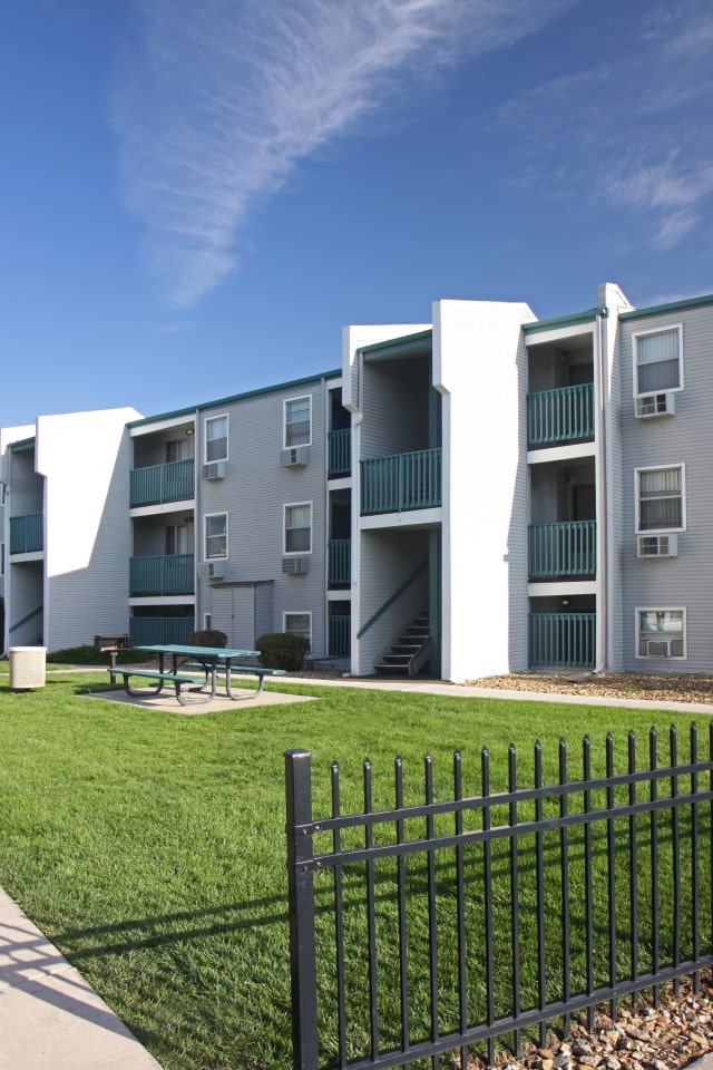 Lincoln Springs Image 3
