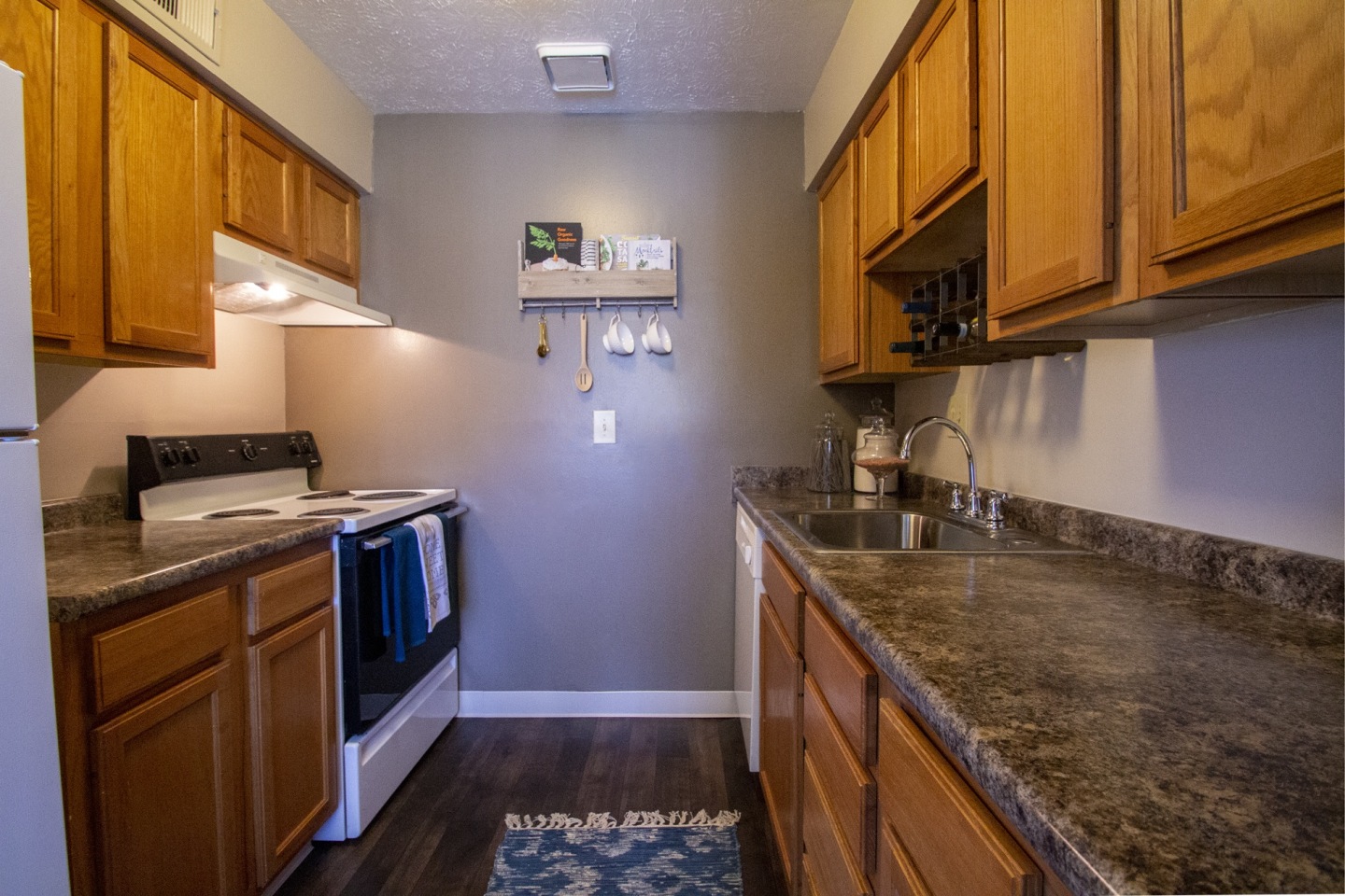 Deer Hill Image 34