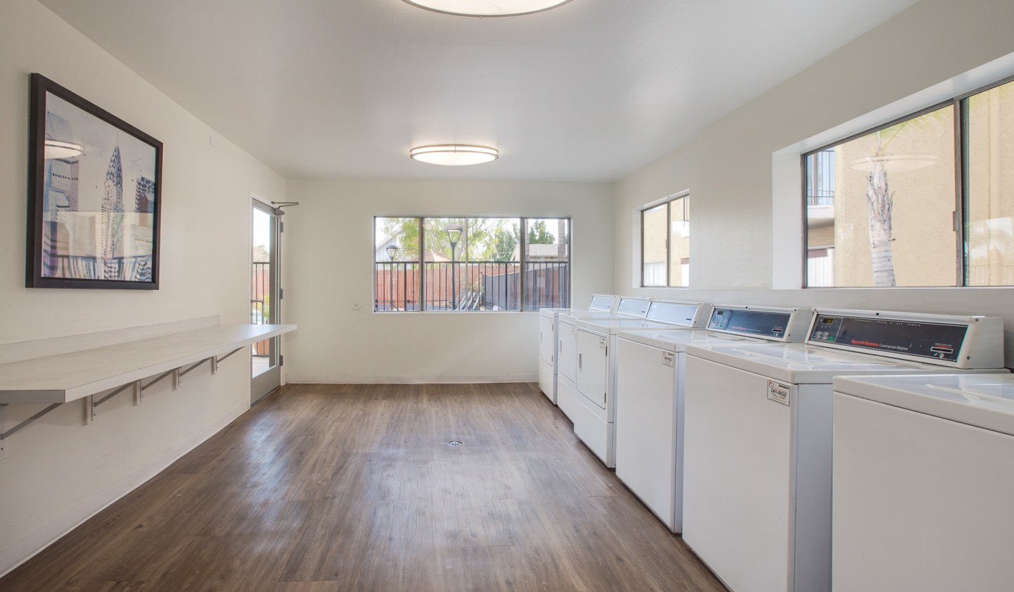 Villas of Pasadena Apartment Homes Image 21