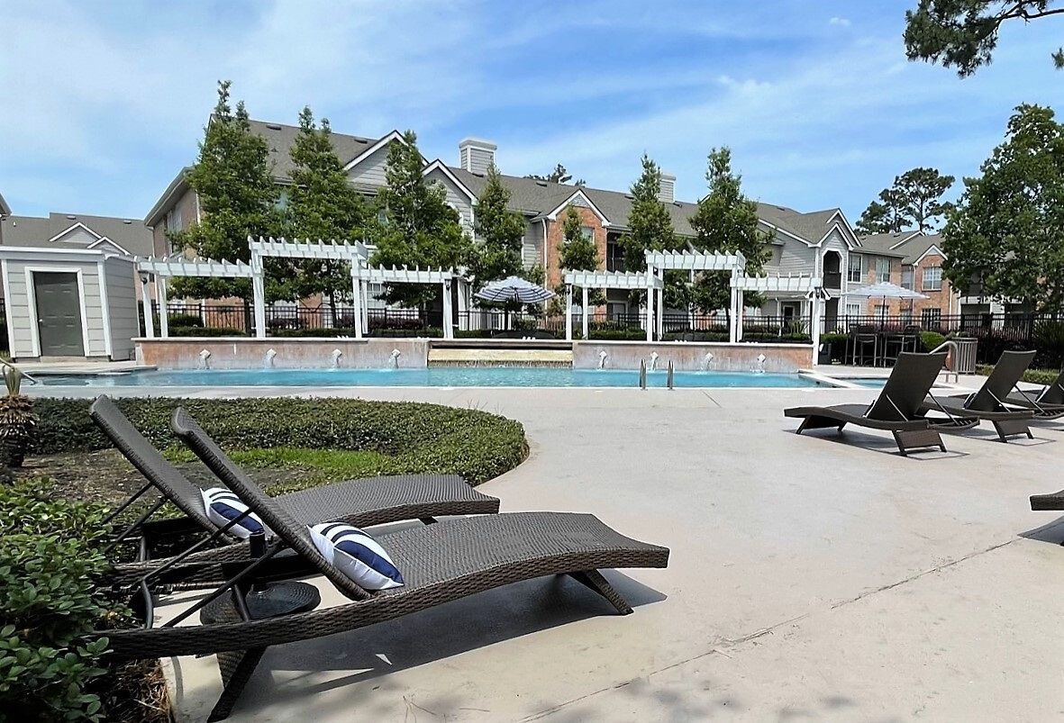 Evergreen at River Oaks Apartments Image 23