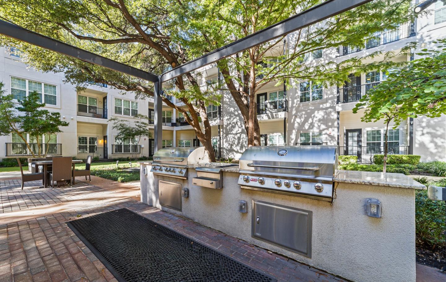 4110 Fairmount Image 21