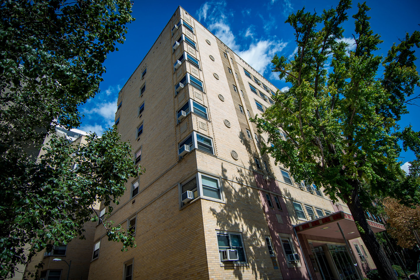Capital Plaza Image 12
