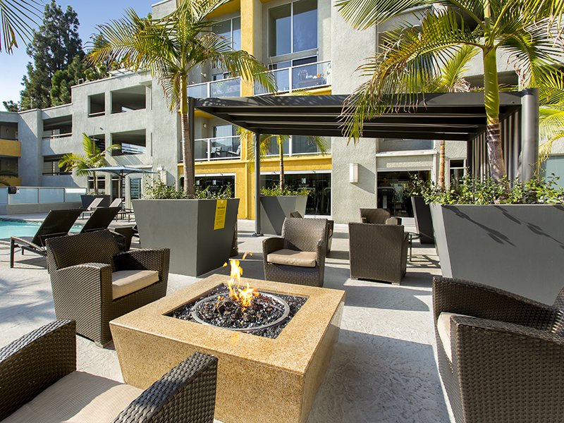 The Crescent at West Hollywood Image 25