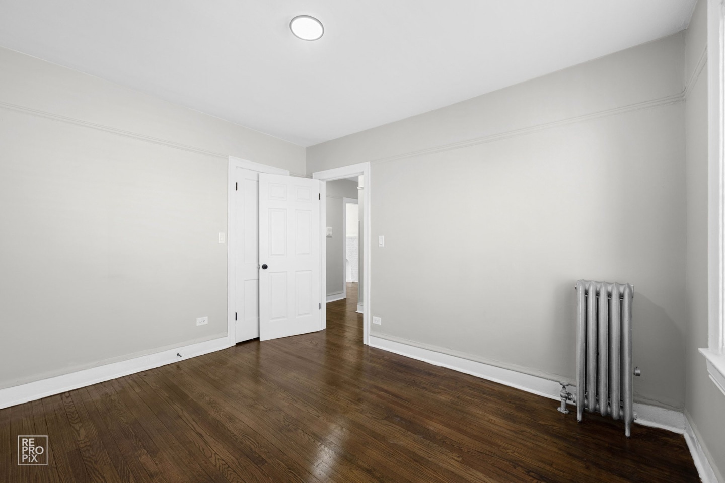 7609 S Coles Image 5