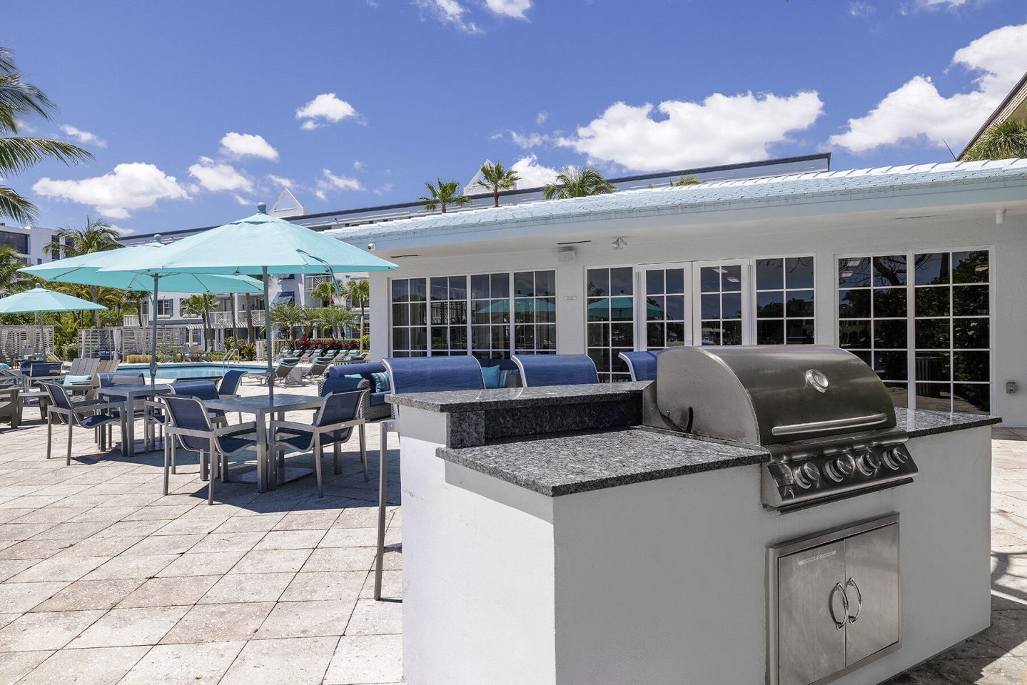Bermuda Cay Image 26