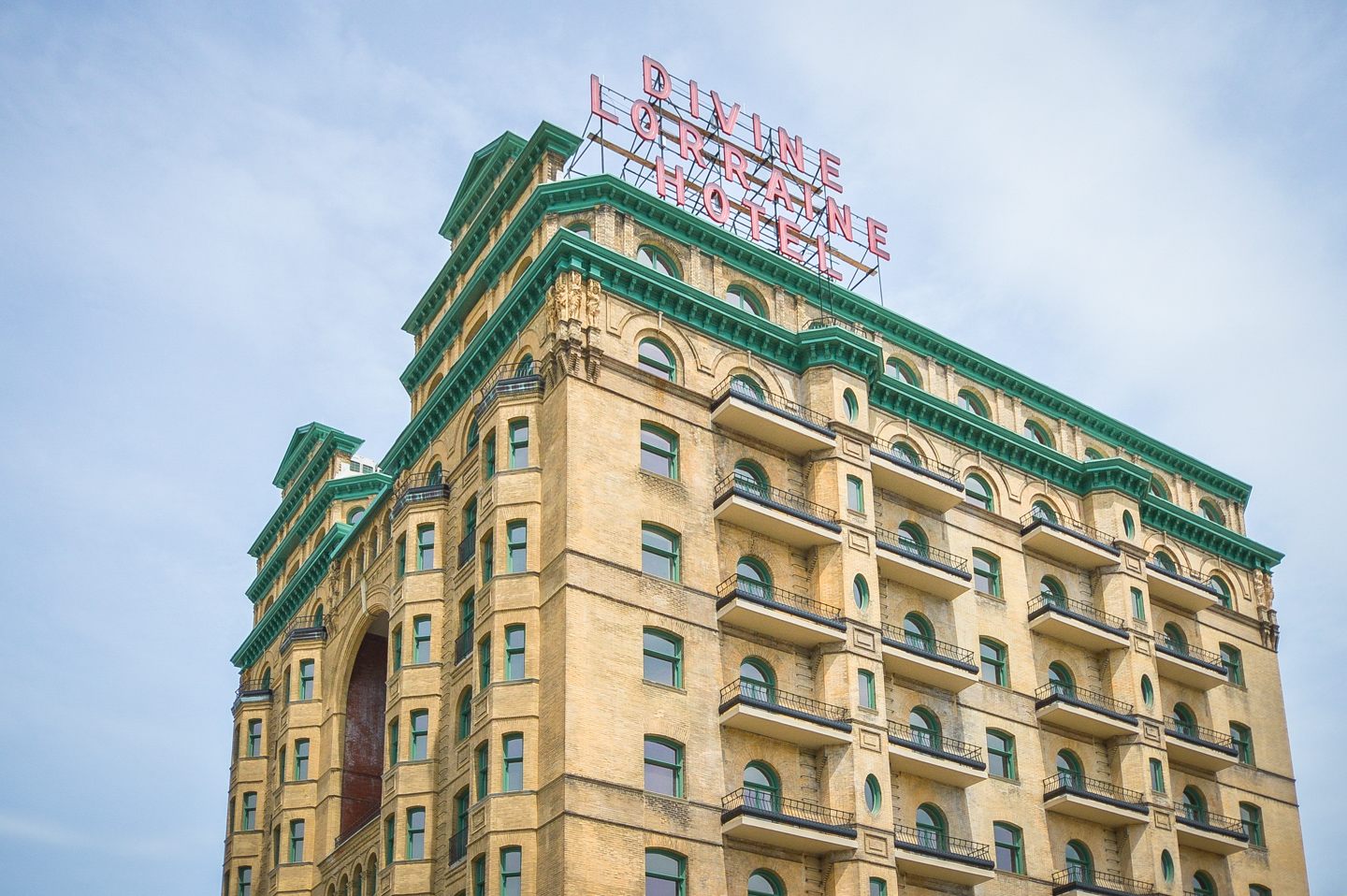 The Divine Lorraine Image 11