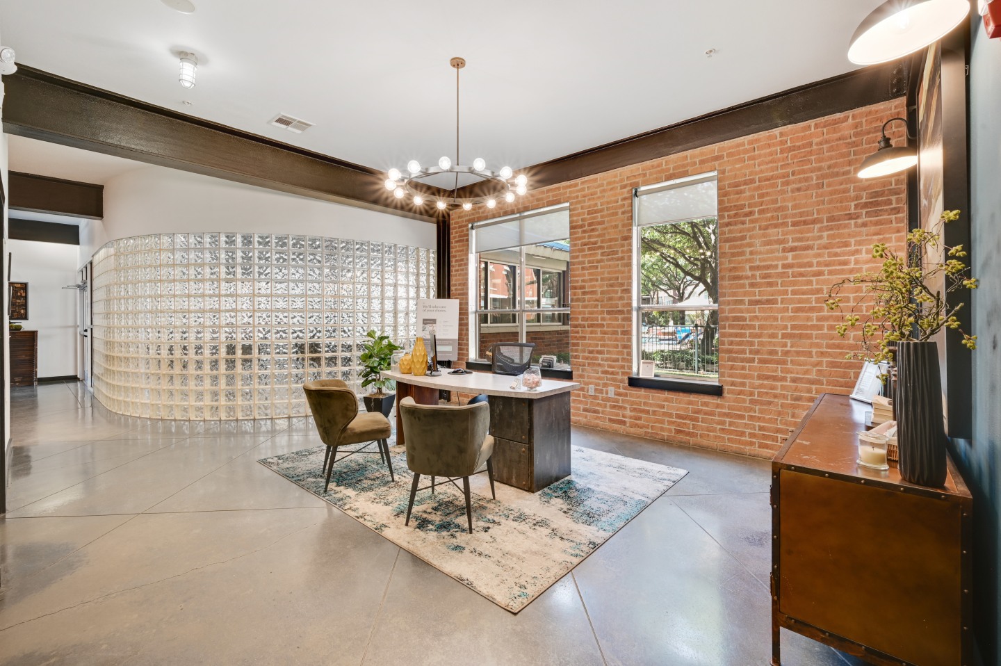 5225 Maple Avenue Image 25