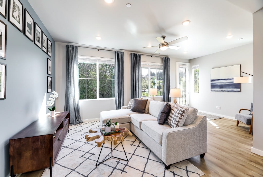 Duvall Village Townhomes Image 9