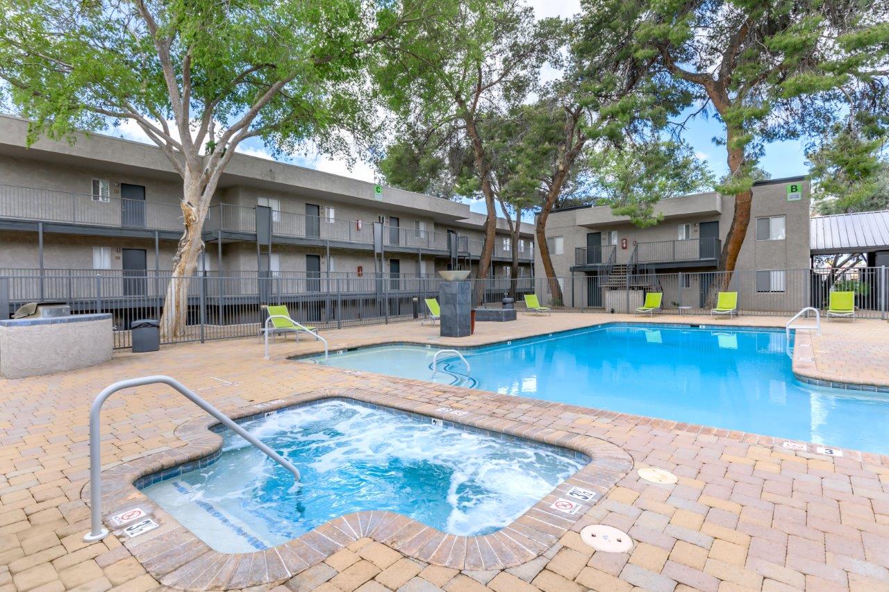 Treehouse Apartments Image 3