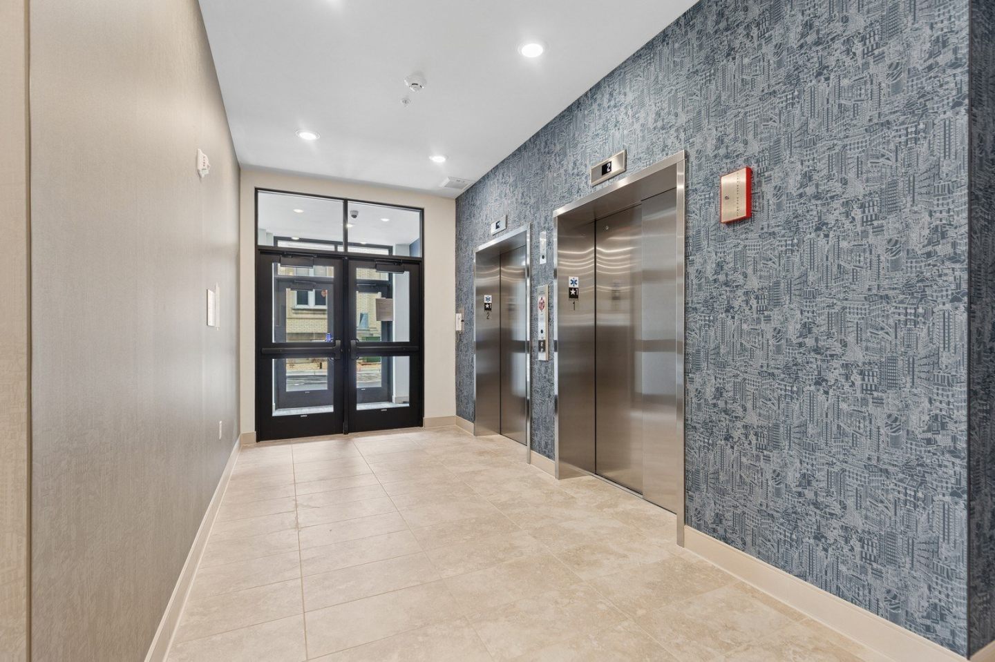 Marshall Avenue Flats Image 38