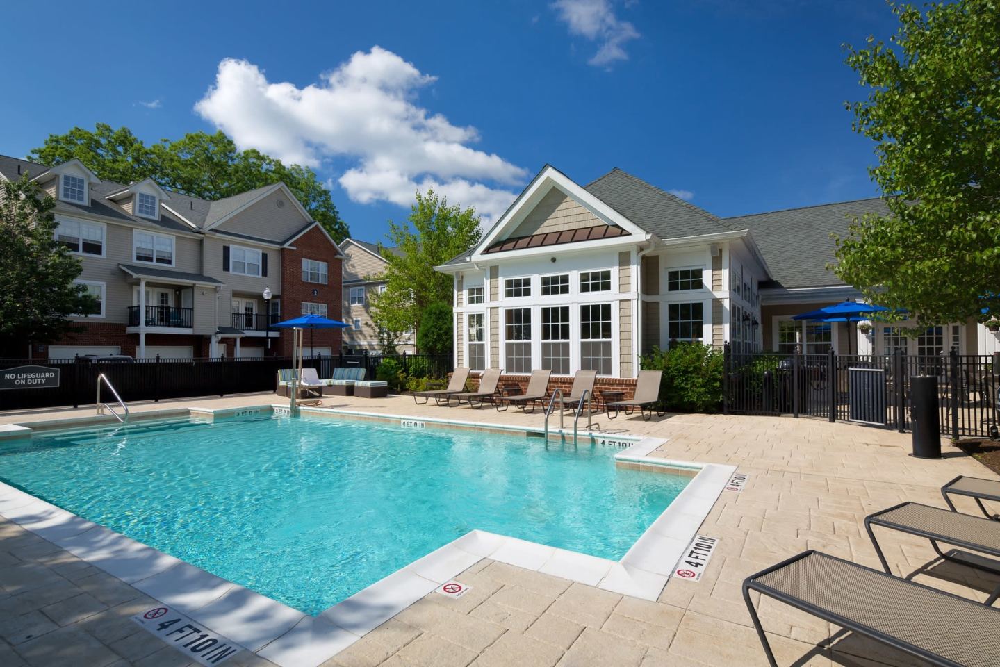 Huntington Townhomes Image 25