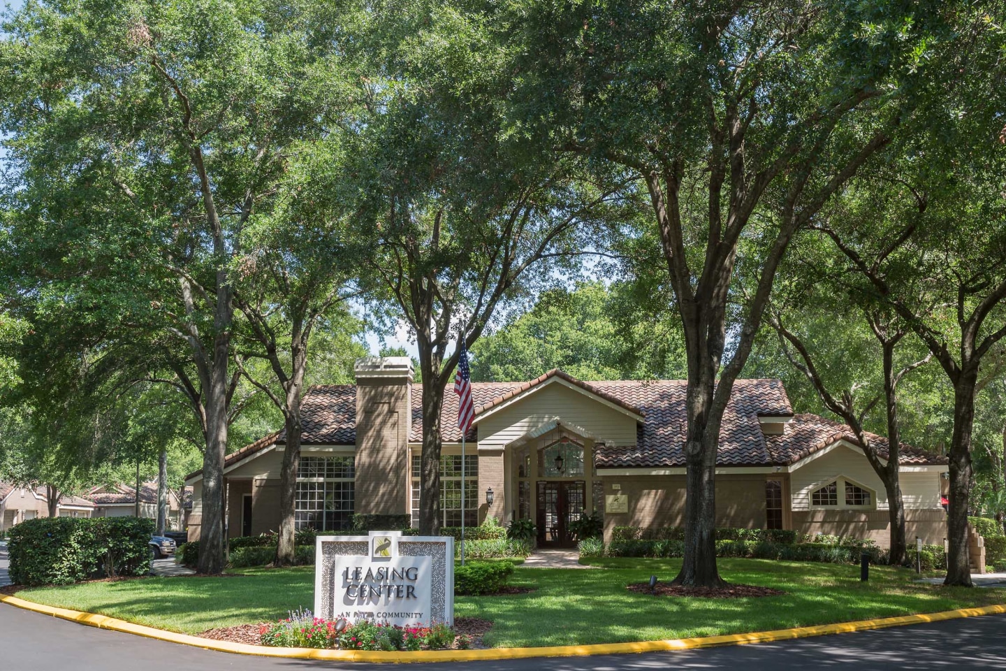 Golf Brook Apartments Image 10