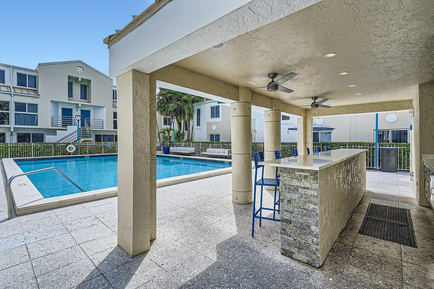 Ludlam Point Apartments Image 17