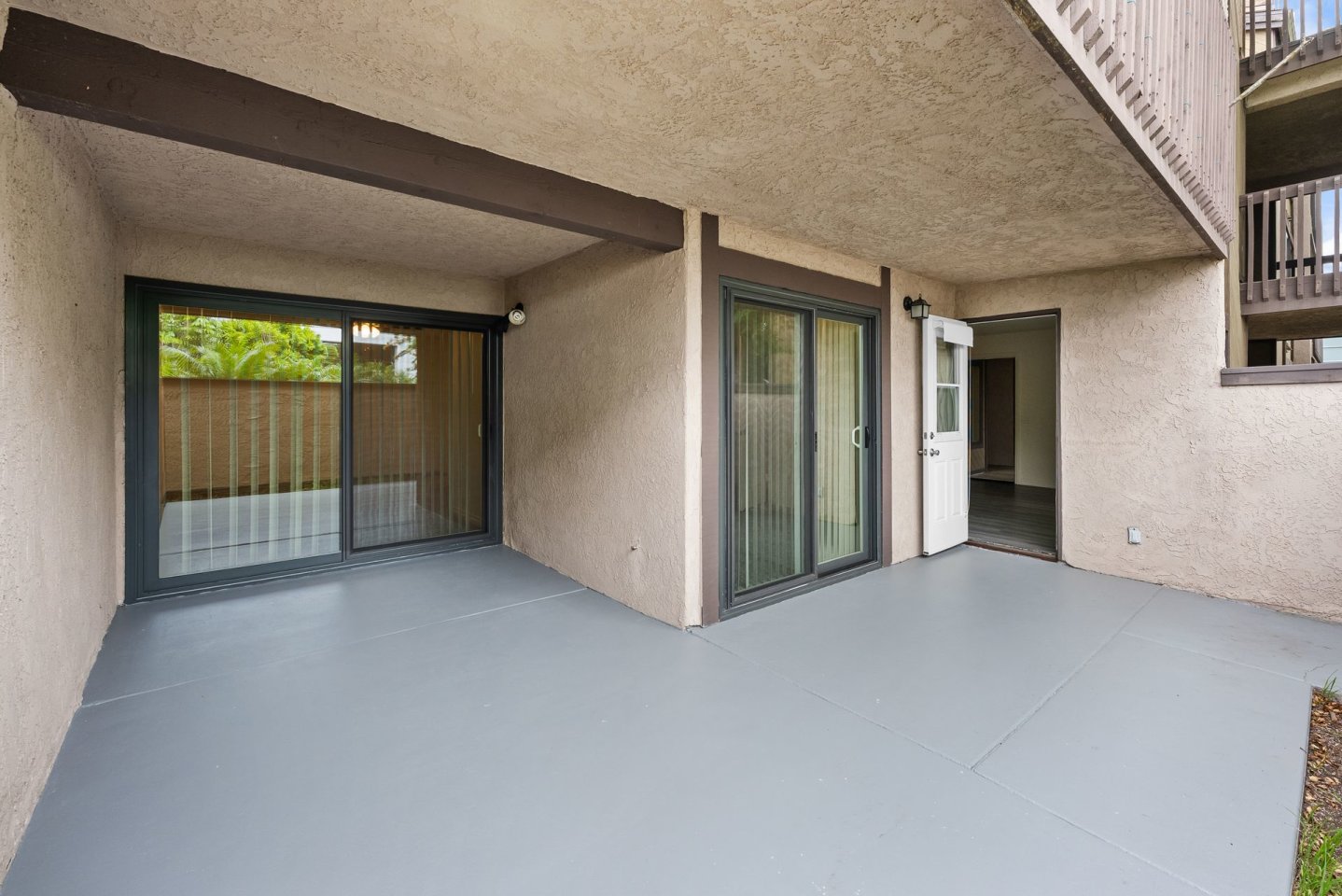 Beachpoint Apartments Image 19
