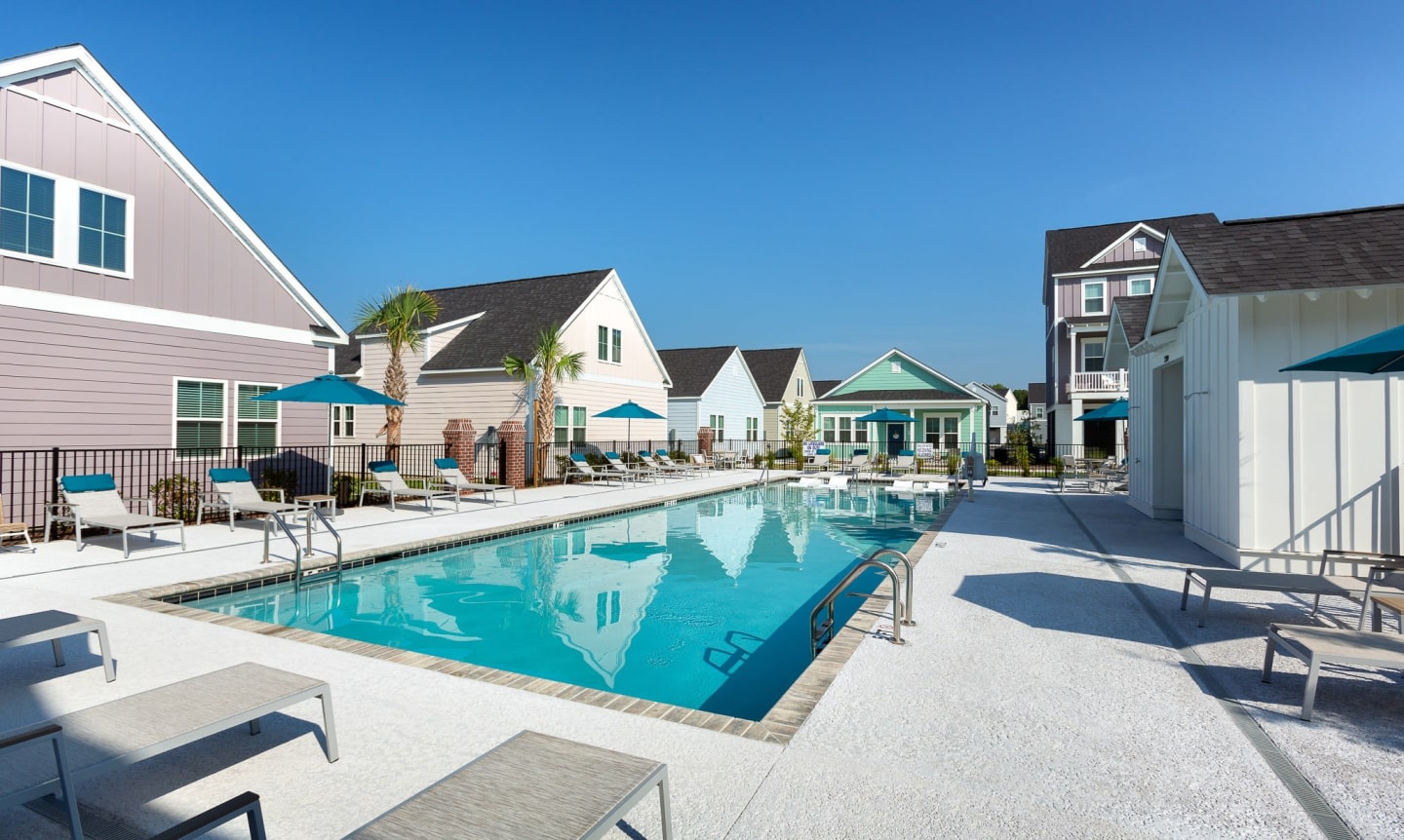 Seaglass Cottage Apartment Homes Image 4