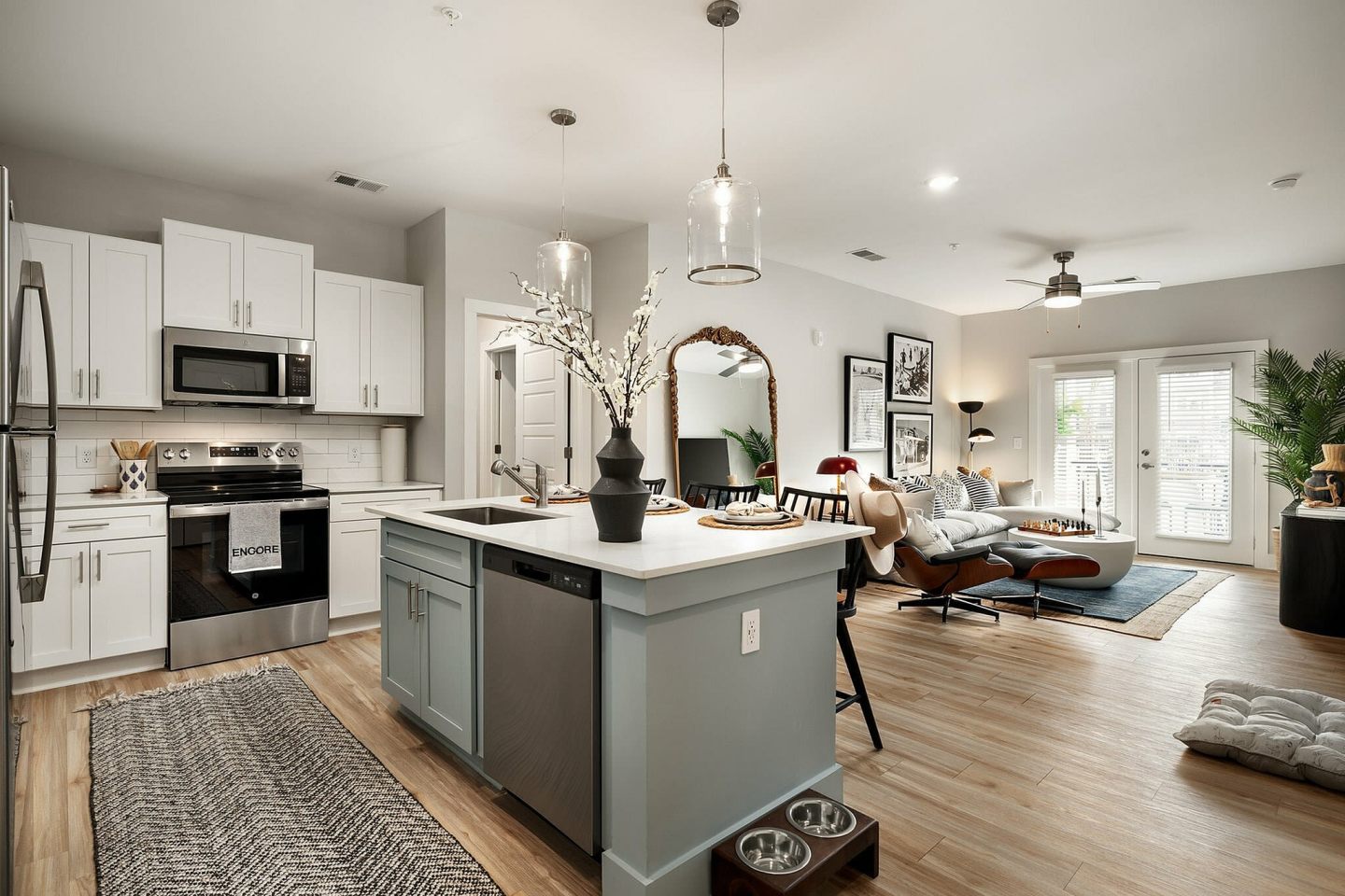 Encore Luxury Residences Image 18
