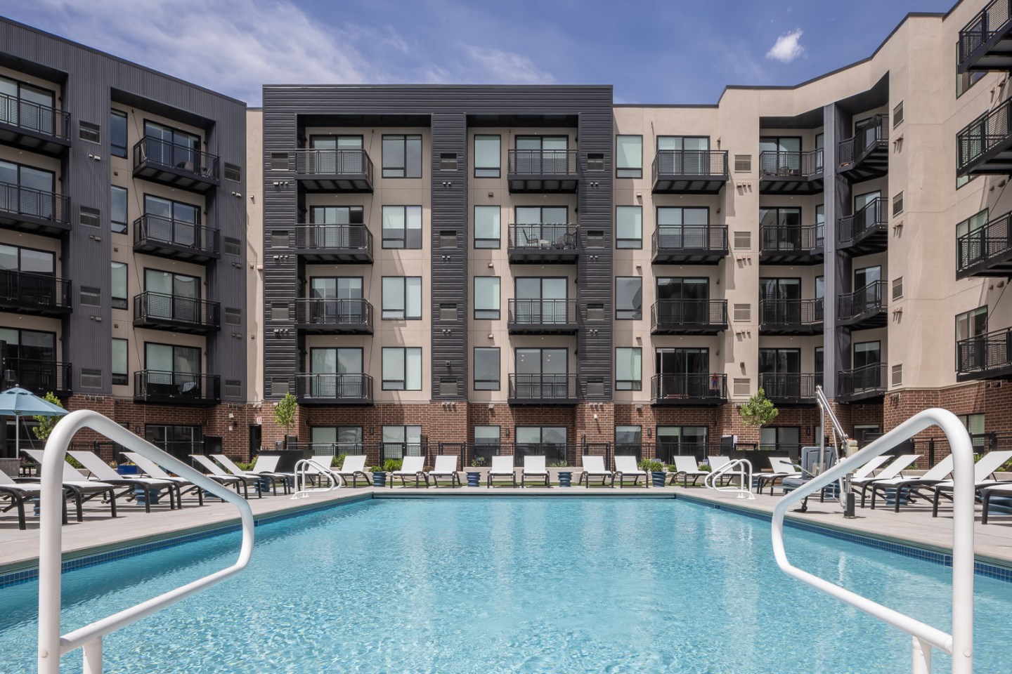 Lyra Apartments Image 27