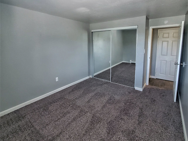 Riviera Apartments Image 8