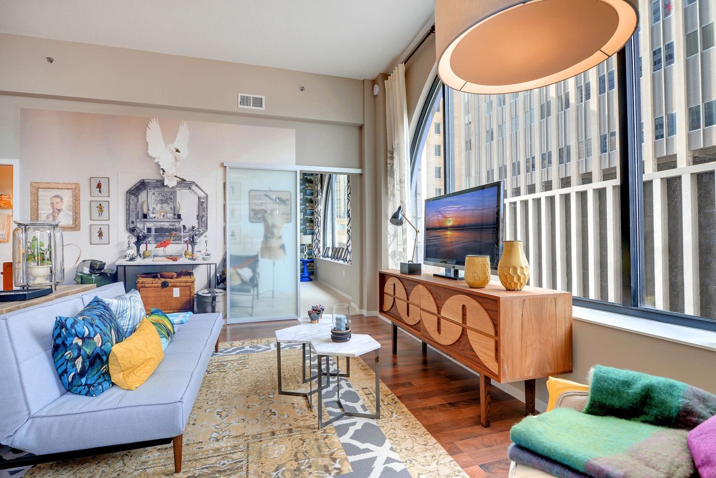 Soo Line Building City Apartments Image 11